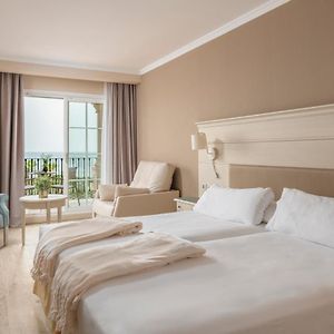 Habitación con Cama King